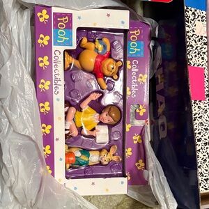 Disney Pooh Collectibles Toy Set - Purple and Yellow